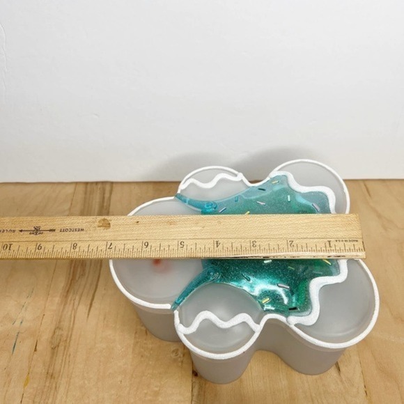 Holiday Frosted Nesting Gingerbread Men  Set of 3 - Picture 4 of 9